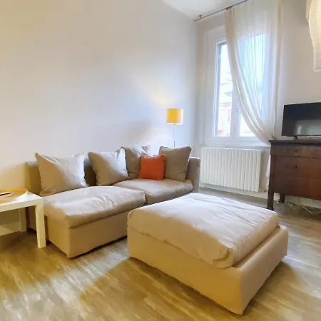 Ur-nest D'azeglio B